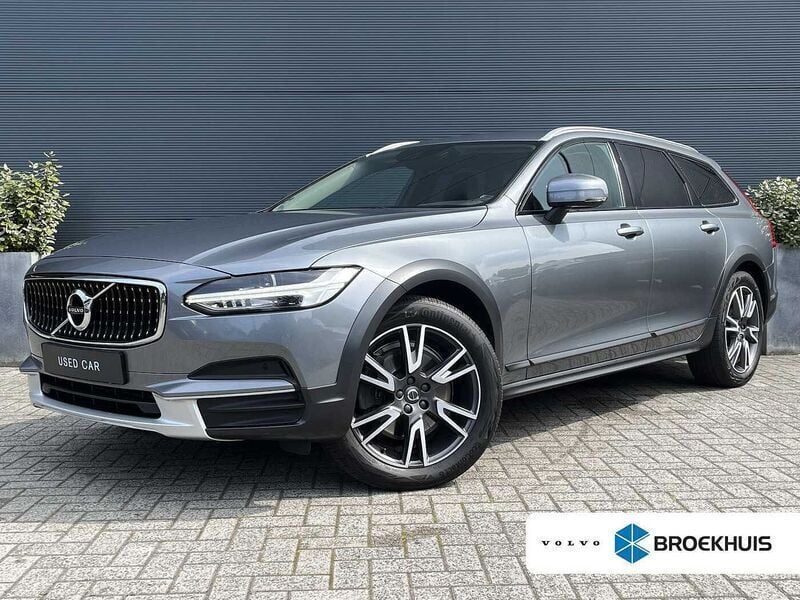 Grijs, metallic lak Gebruikt 2017 Volvo V90 CC Pro Stationwagen | € 24.900 (Eerlijke prijs) - Afbeelding 1/4