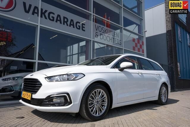 Wit Gebruikt 2022 Ford Mondeo Titanium Stationwagen | € 27.950 (Eerlijke prijs) - Afbeelding 1/4