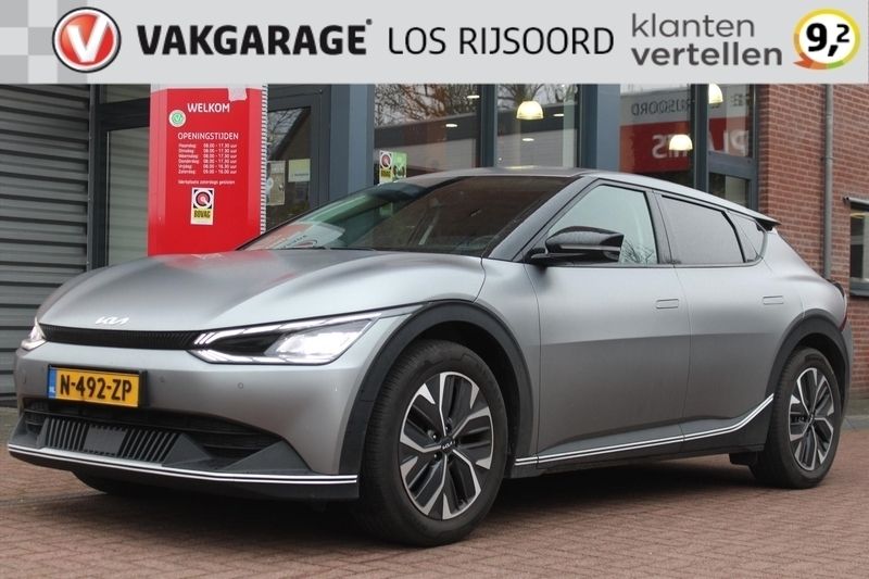 Grijs Gebruikt 2022 Kia EV6 SUV | € 29.785 - Afbeelding 1/4