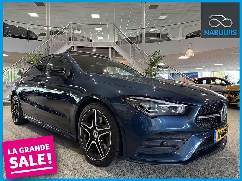 Blauw Gebruikt 2021 Mercedes CLA200 Business Stationwagen | € 29.950 (Eerlijke prijs) - Afbeelding 1/4