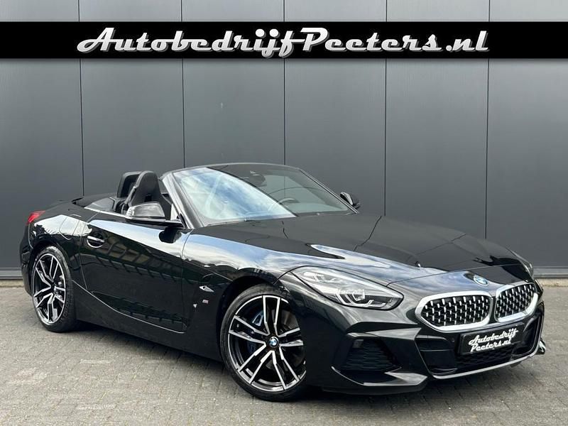 Zwart Gebruikt 2021 BMW Z4 M Sport Cabriolet | € 43.950 (Eerlijke prijs) - Afbeelding 1/4