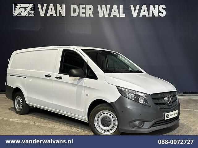 Wit Gebruikt 2021 Mercedes Vito MPV | € 19.750 (Goede deal) - Afbeelding 1/4