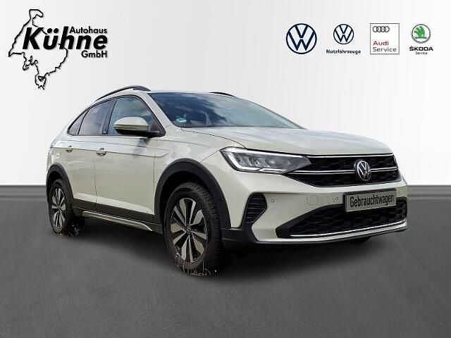 Grijs Gebruikt 2023 VW Taigo Move SUV | € 28.719 (Iets duurder) - Afbeelding 1/4