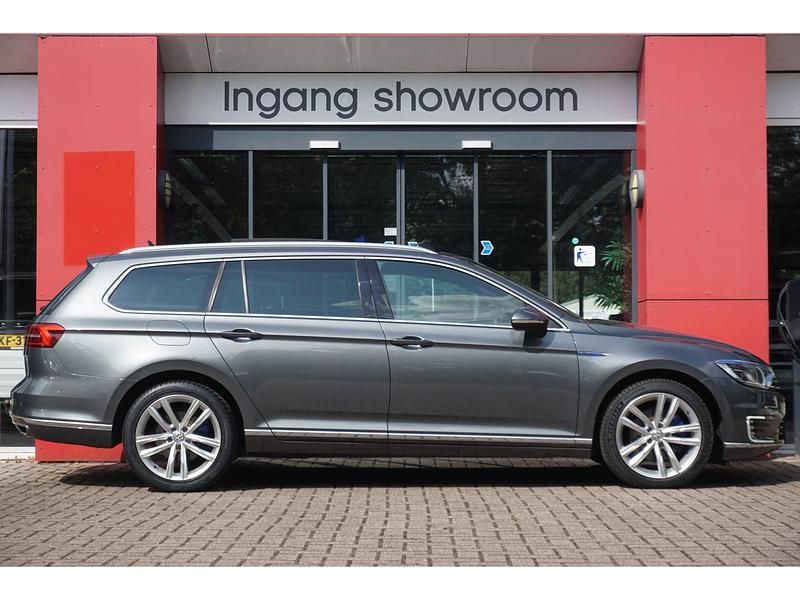 Occasion VW Passat Highline 218 PK (160 kW) 2016 Grijs Stationwagen