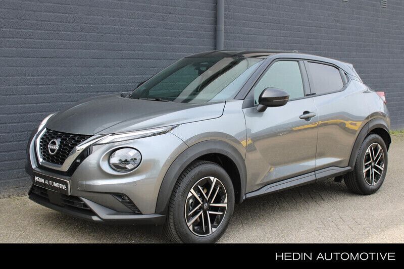 Grijs Nieuw 2025 Nissan Juke N-Connecta SUV | € 29.750 (Duur) - Afbeelding 1/4