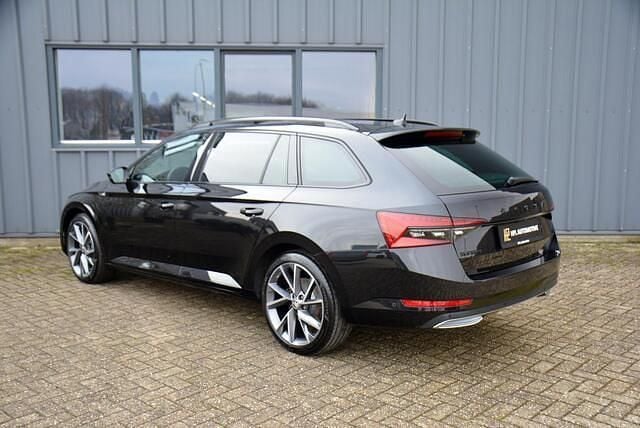 Occasion Skoda Superb Business Line 157 PK (115 kW) 2021 Zwart Stationwagen