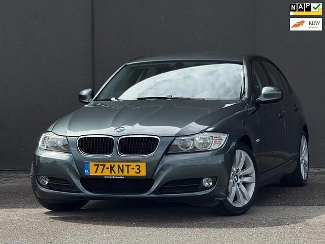 Groen Gebruikt 2010 BMW 316 Sedan | € 6.250 (Eerlijke prijs) - Afbeelding 1/4