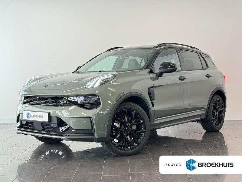 Groen Gebruikt 2025 Lynk & Co 01 SUV | € 43.950 - Afbeelding 1/4