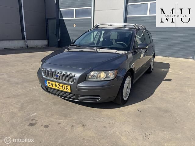 Grijs Gebruikt 2005 Volvo V50 Kinetic Stationwagen | € 2.150 (Goede deal) - Afbeelding 1/4