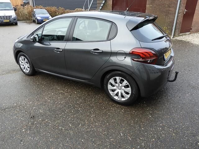 Occasion Peugeot 208 Active 82 PK (60 kW) 2017 Grijs (metallic) Hatchback
