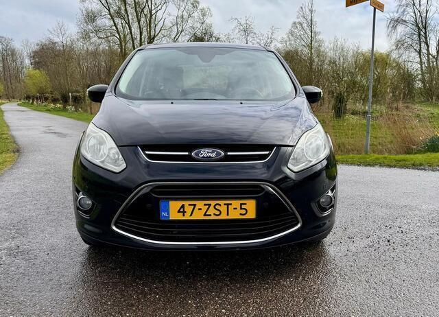 Occasion Ford Grand C-Max Titanium 125 PK (91 kW) 2013 Zwart, metallic lak MPV