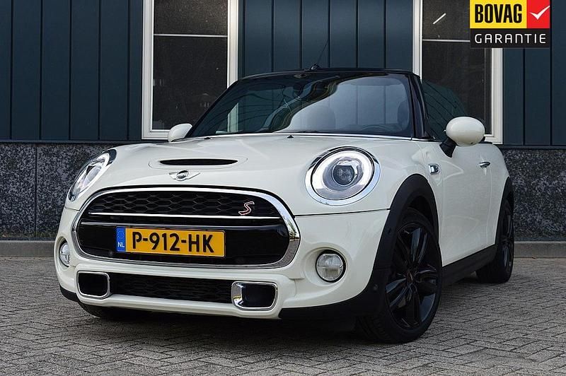Wit Gebruikt 2018 Mini Cooper S Cabriolet Chili Cabriolet | € 24.950 (Eerlijke prijs) - Afbeelding 1/4