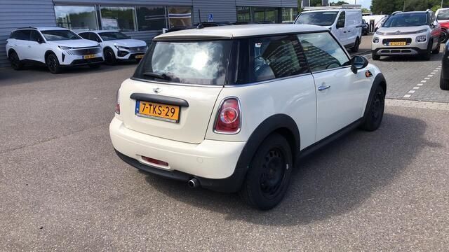 Occasion Mini ONE Business 75 PK (55 kW) 2011 Wit Hatchback