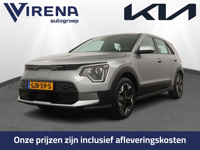 Grijs Gebruikt 2024 Kia e-Niro Light SUV | € 35.950 (Eerlijke prijs) - Afbeelding 1/3