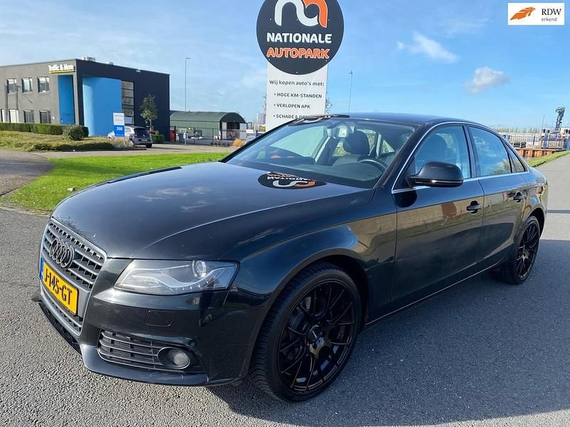 Zwart Gebruikt 2008 Audi A4 Sedan | € 3.750 (Super prijs) - Afbeelding 1/4