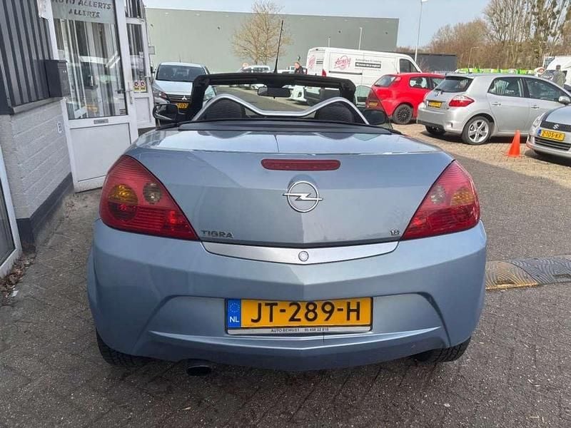 Occasion Opel Tigra Cosmo 125 PK (91 kW) 2005 Blauw (metallic) Cabriolet