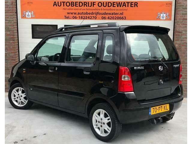 Occasion Suzuki Wagon R 94 PK (69 kW) 2004 Zwart MPV