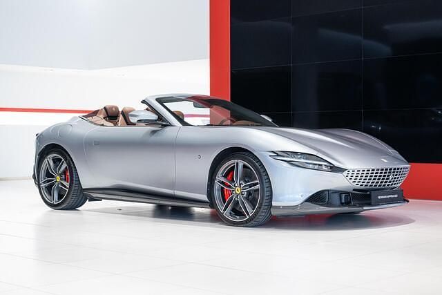 Occasion Ferrari Roma 620 PK (456 kW) 2024 Grijs Cabriolet