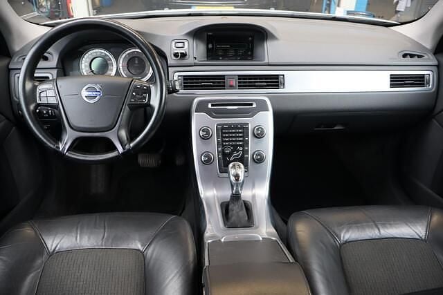 Occasion Volvo V70 Kinetic 215 PK (158 kW) 2013 Wit Stationwagen