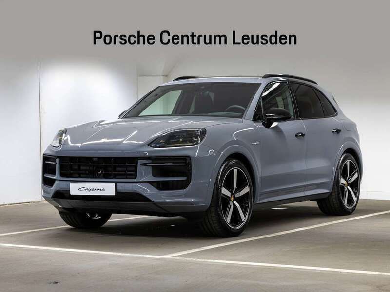 Grijs Nieuw 2025 Porsche Cayenne SUV | € 170.790 (Iets duurder) - Afbeelding 1/4