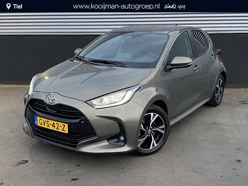 Occasion Toyota Yaris Hybrid Edition 116 PK (85 kW) 2024 Groen (metallic) Hatchback