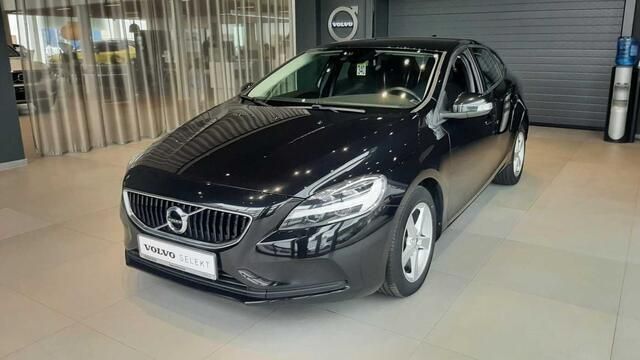 Occasion Volvo V40 2018 Zwart Stationwagen