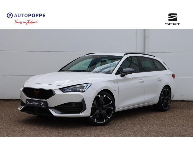 Wit Gebruikt 2022 Cupra Leon VZ Stationwagen | € 25.950 (Goede deal) - Afbeelding 1/4