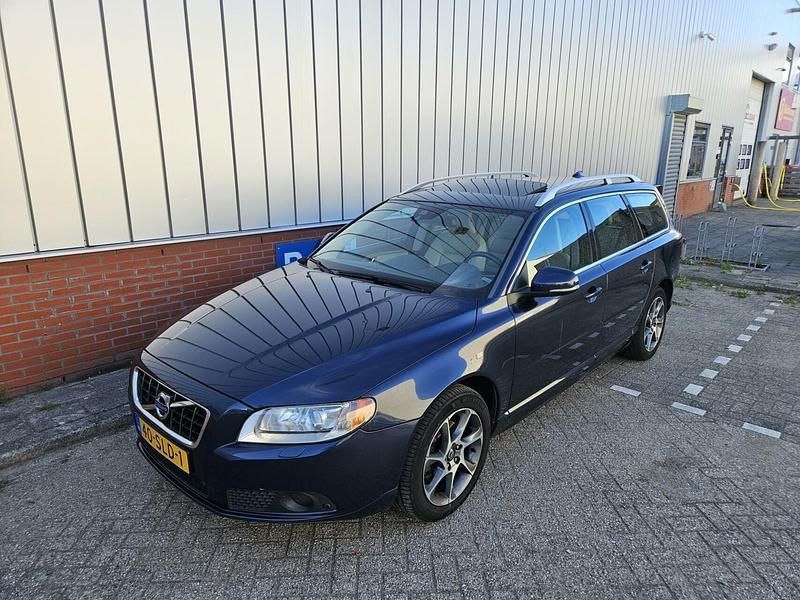 Blauw Gebruikt 2011 Volvo V70 Stationwagen | € 5.995 (Super prijs) - Afbeelding 1/4