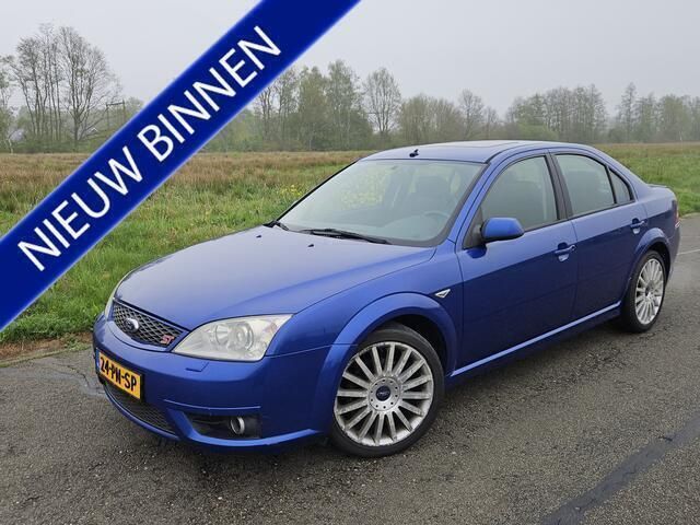 Blauw Gebruikt 2004 Ford Mondeo ST Sedan | € 5.999 (Duur) - Afbeelding 1/4