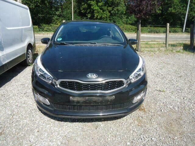 Zwart Gebruikt 2013 Kia Ceed Coupé | € 7.950 - Afbeelding 1/4