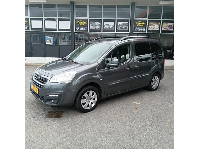 Grijs Gebruikt 2017 Peugeot Partner Tepee Active MPV | € 6.999 (Super prijs) - Afbeelding 1/4