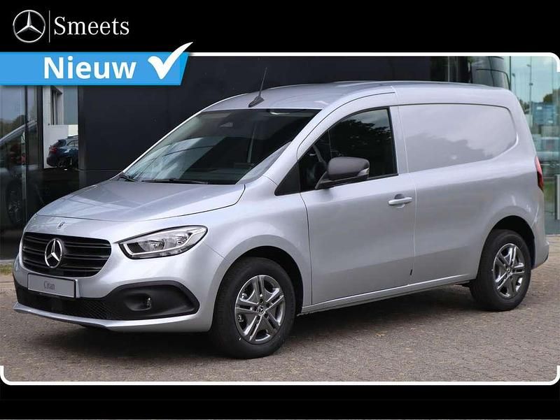 Zilver Nieuw 2025 Mercedes Citan 110 Van | € 35.999 - Afbeelding 1/4