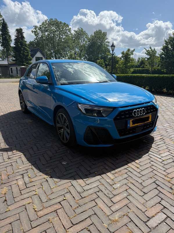 Blauw Gebruikt 2021 Audi A1 S-Line Hatchback | € 22.450 (Goede deal) - Afbeelding 1/4