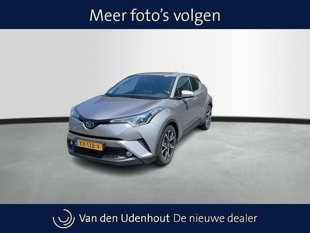 Grijs Gebruikt 2019 Toyota C-HR Style SUV | € 19.750 (Eerlijke prijs) - Afbeelding 1/4