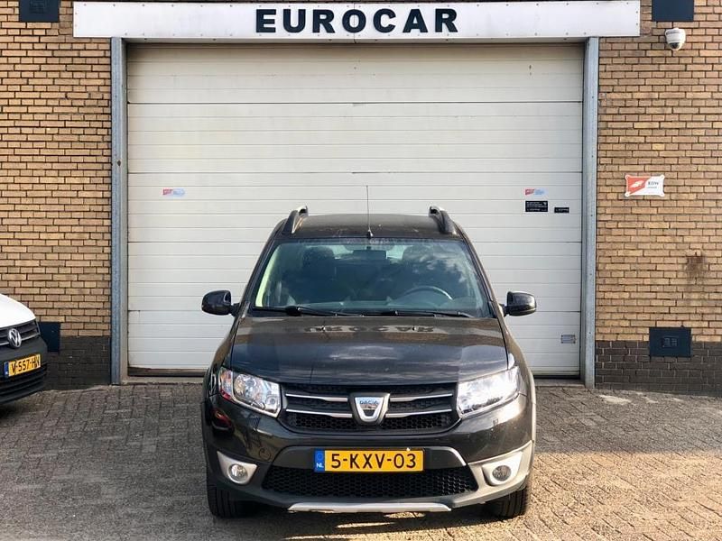 Occasion Dacia Sandero Lauréate 90 PK (66 kW) 2013 Zwart Hatchback