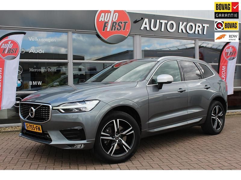 Grijs, metallic lak Gebruikt 2018 Volvo XC60 R-Design SUV | € 33.999 (Iets duurder) - Afbeelding 1/4