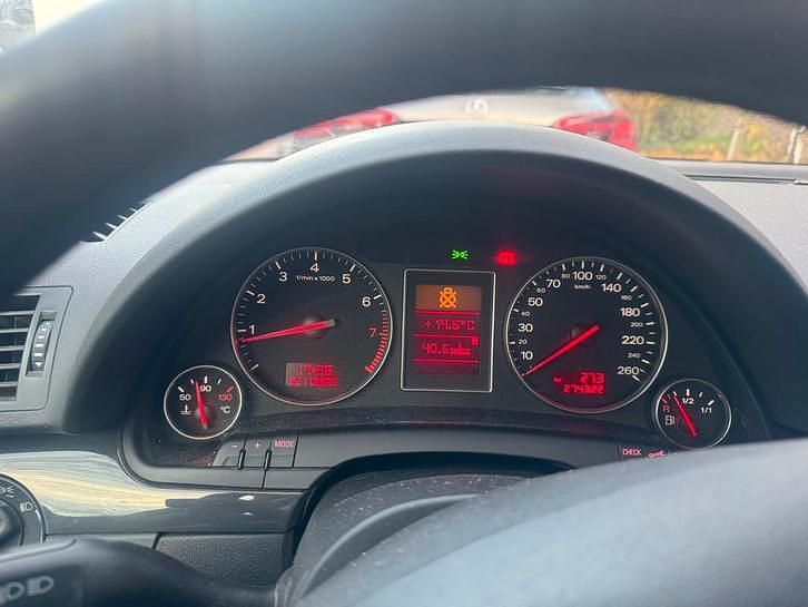 Gebruikt 2004 Audi A4 Stationwagen | € 1.200 (Goede deal) - Afbeelding 1/4