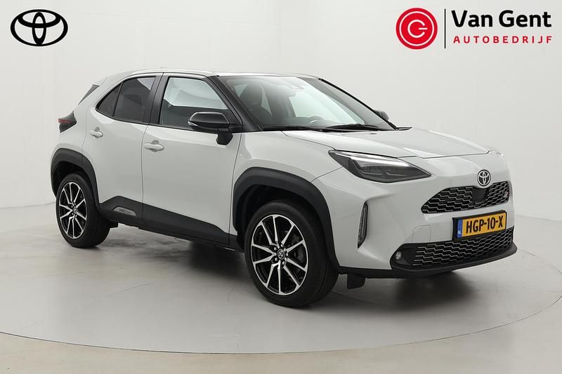 Grijs Gebruikt 2024 Toyota Yaris Cross Sport SUV | € 33.999 (Duur) - Afbeelding 1/4