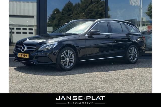 Zwart Gebruikt 2016 Mercedes C180 Avantgarde Stationwagen | € 13.950 (Iets duurder) - Afbeelding 1/4