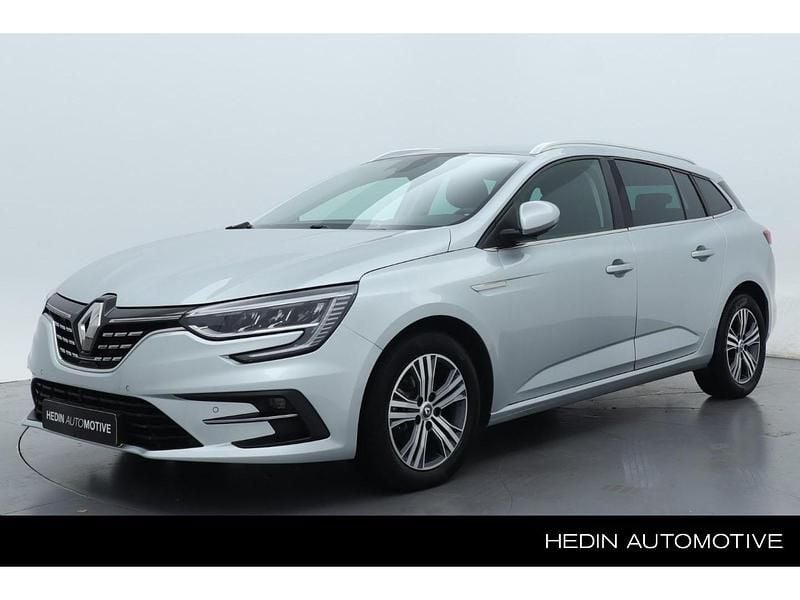 Highlandgrijs kqa Gebruikt 2022 Renault Mégane GrandTour Intens Stationwagen | € 20.240 (Eerlijke prijs) - Afbeelding 1/3