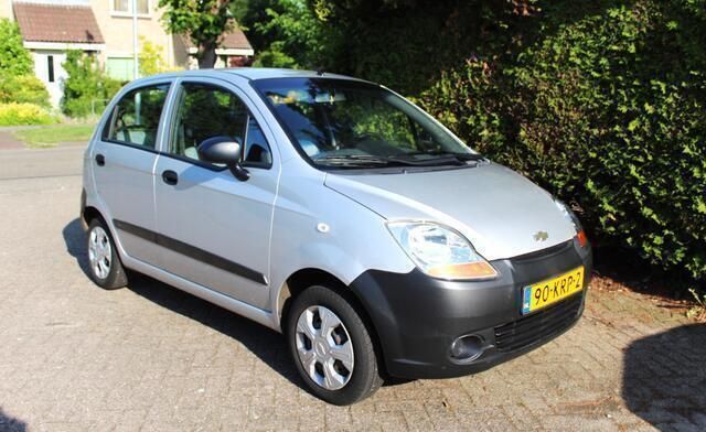 Grijs Gebruikt 2010 Chevrolet Matiz Hatchback | € 995 - Afbeelding 1/4