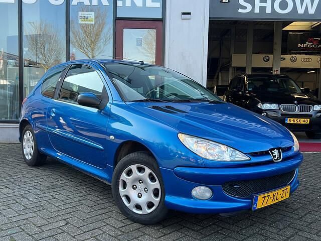Occasion Peugeot 206 Forever 75 PK (55 kW) 2007 Blauw Hatchback