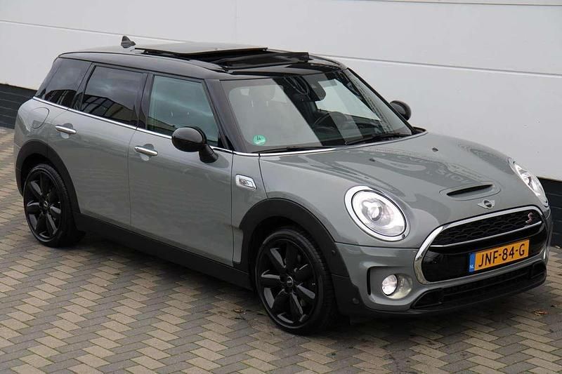 Grijs Gebruikt 2017 Mini Cooper S Clubman Chili Stationwagen | € 18.945 (Eerlijke prijs) - Afbeelding 1/4
