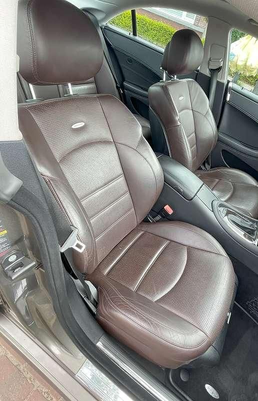 Occasion Mercedes CLS500 387 PK (284 kW) 2006 Grijs Sedan