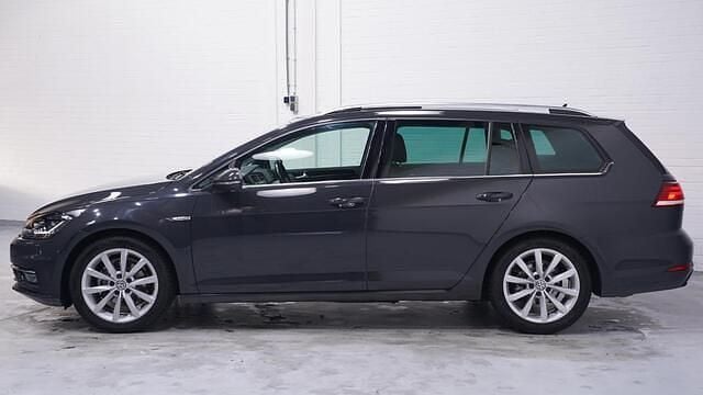 Occasion VW Golf VIII Highline 131 PK (96 kW) 2020 Grijs Stationwagen