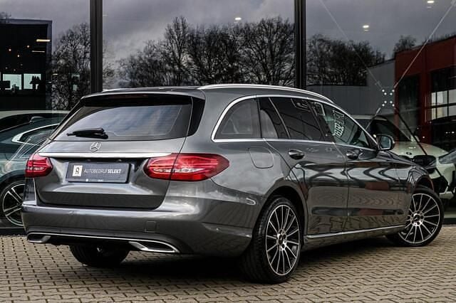 Occasion Mercedes C180 156 PK (114 kW) 2019 Grijs (metallic) Stationwagen