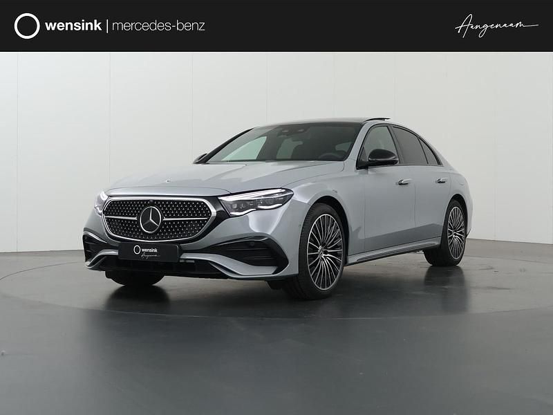 Grijs Nieuw 2025 Mercedes E300 Sport Edition Sedan | € 91.950 (Duur) - Afbeelding 1/4