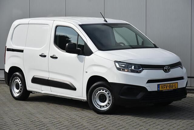 Wit Gebruikt 2020 Toyota Proace City City Van | € 8.995 - Afbeelding 1/4