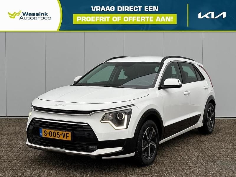 Wit Occasion 2023 Kia Niro SUV | € 26.950 (Goede deal) - Afbeelding 1/4