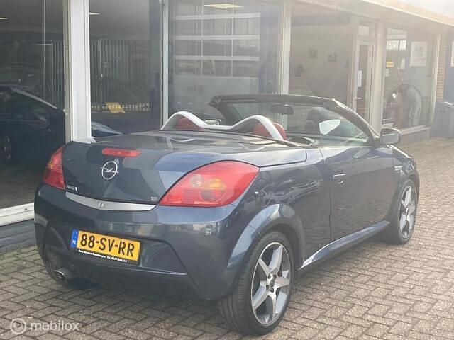 Occasion Opel Tigra 125 PK (91 kW) 2006 Grijs Cabriolet
